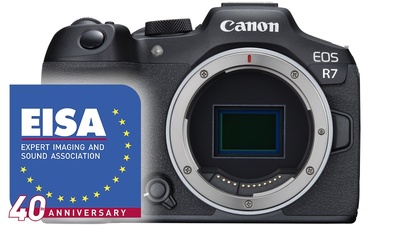 Canon a Fujifilm získávají po 2 oceněních EISA 2022-2023