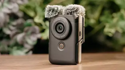 Canon představil vloggerskou kameru PowerShot V10 s 1,0" senzorem