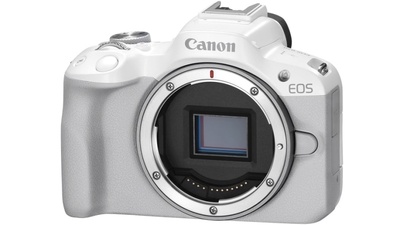 Canon uvedl low-endový EOS R50 s APS-C senzorem