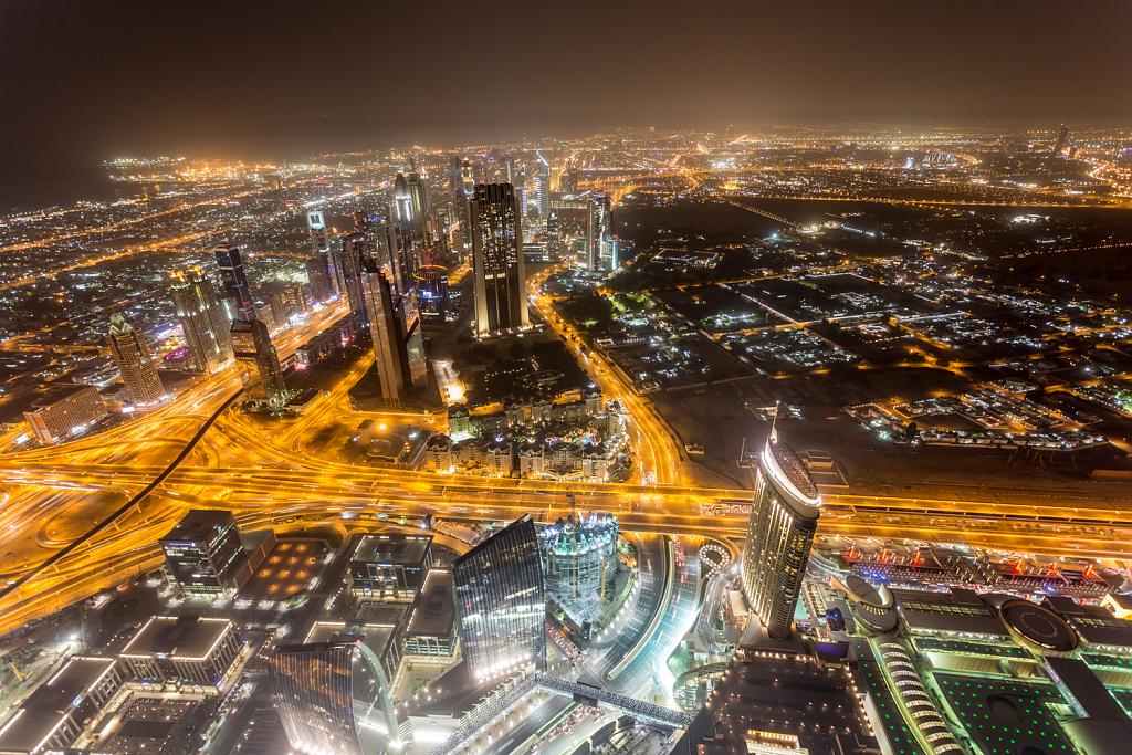 Vyhlídka z Burj Khalífy v noci