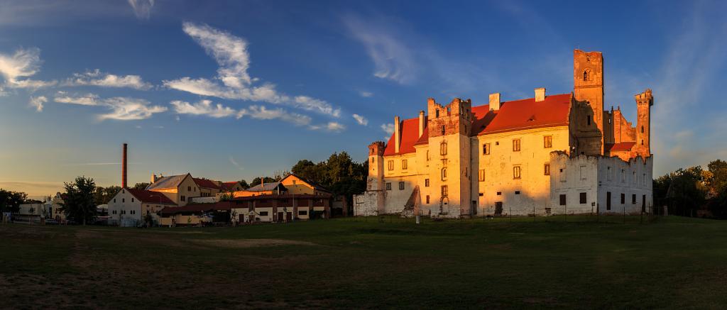 Břeclavský hrad a pivovar