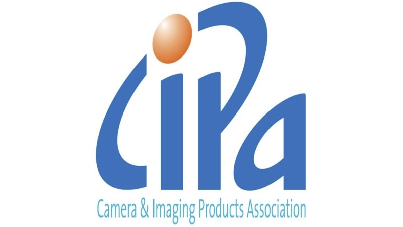 CIPA 09/21: sázka na high-end se vyplácí, dražší fotoaparáty rostou