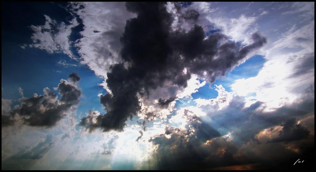Fujifilm FinePix HS10: oblaky