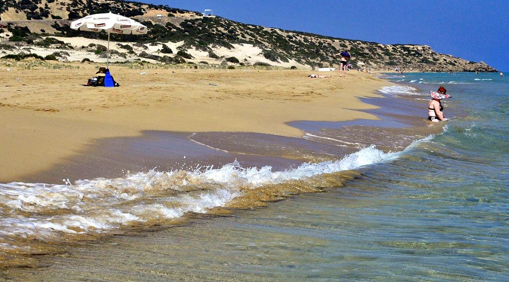 Poklidná pláž na Kypru