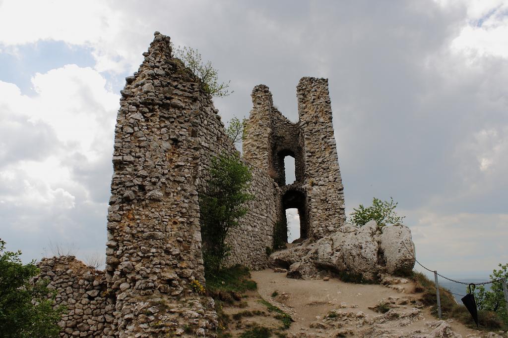 Sirotčí hrad