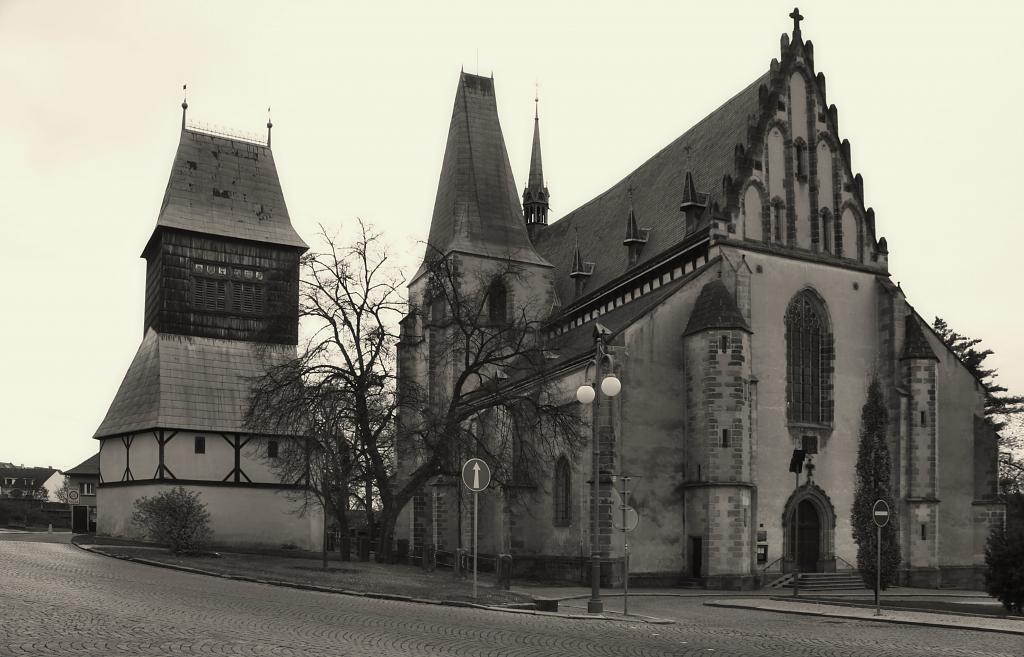 Zvonice a kostel sv.Bartoloměje v Rakovníku