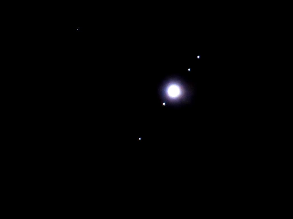Jupiter s mesiacmi 3.2.2014