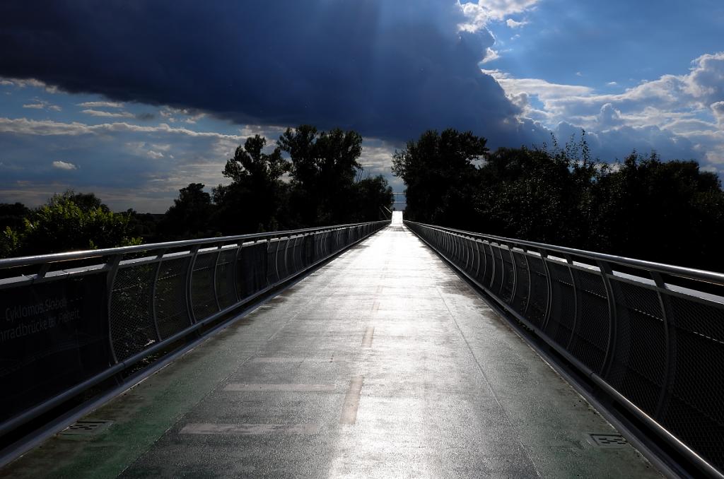 slnko na moste
