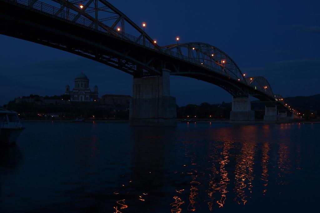 Most Marie Valérie přes Dunaj