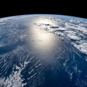 Inspiration4 zveřejňuje snímky Země z mise SpaceX a výšky 575 km