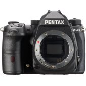 Nejvíce milovanou značkou fotoaparátů v Japonsku je zatím Pentax